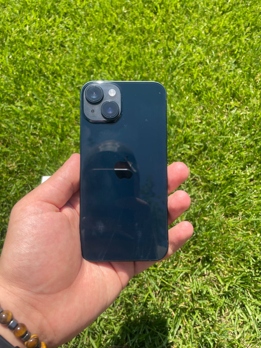 iPhone 14 foto 1