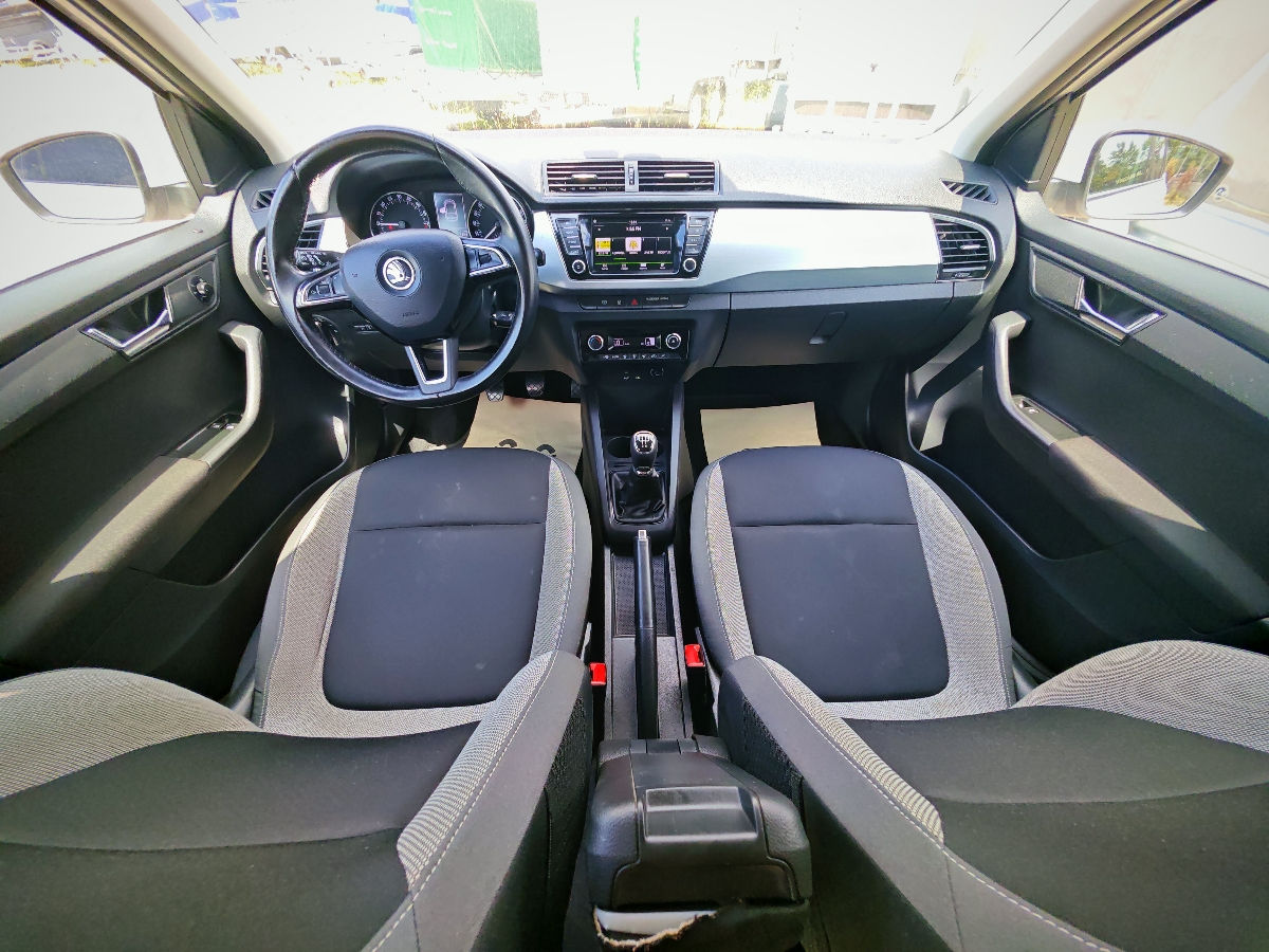 Skoda Fabia фото 4