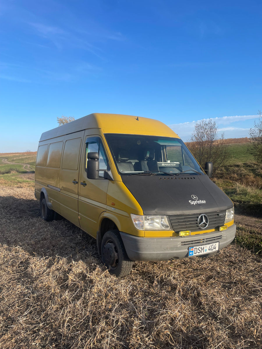 Sprinter 412 Mercedes Sprinter 412 2000 г. с пробегом, Дизель, 10000