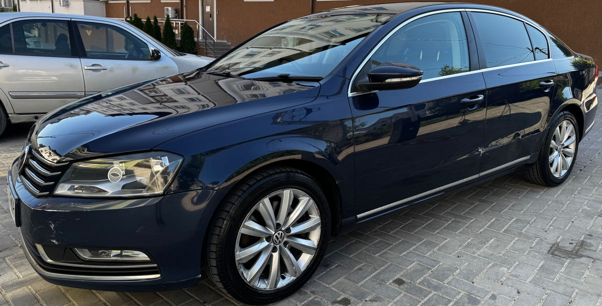 Volkswagen Passat foto 3