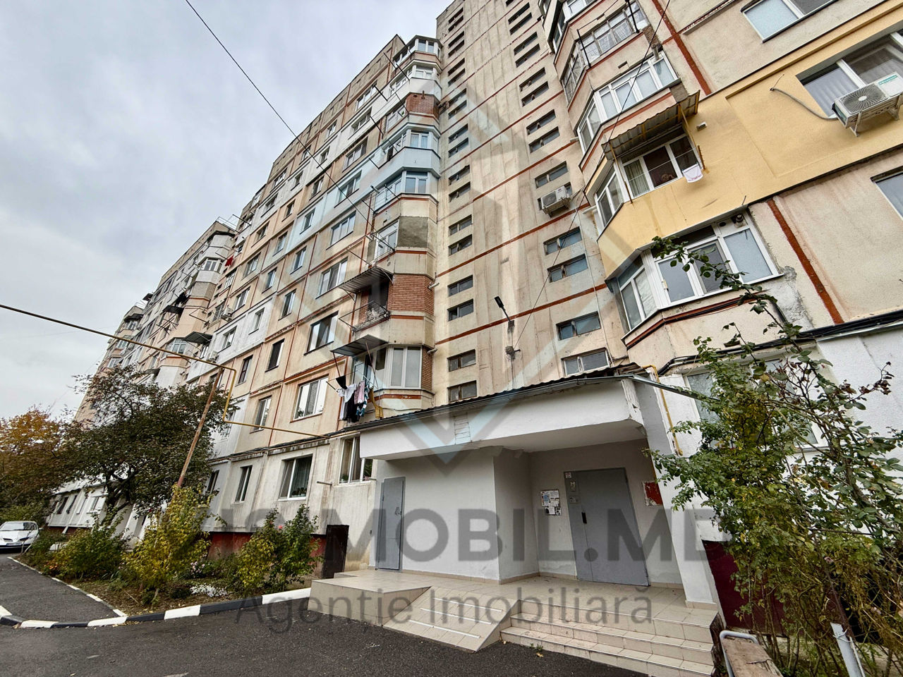 Apartament cu 2 camere, 56 m², Centru, Ungheni foto 1
