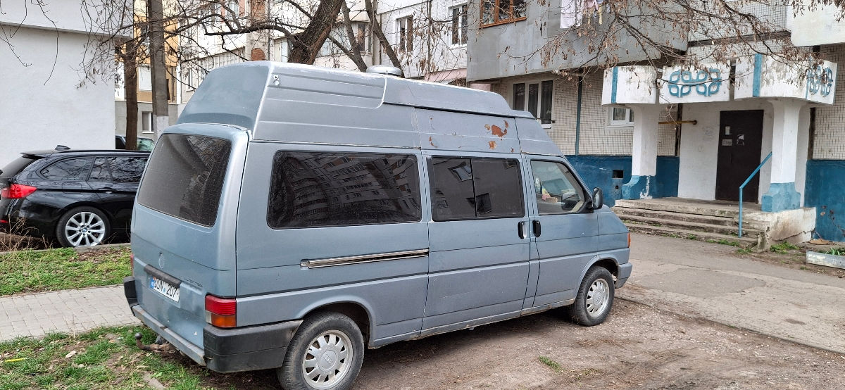Volkswagen T4 foto 3