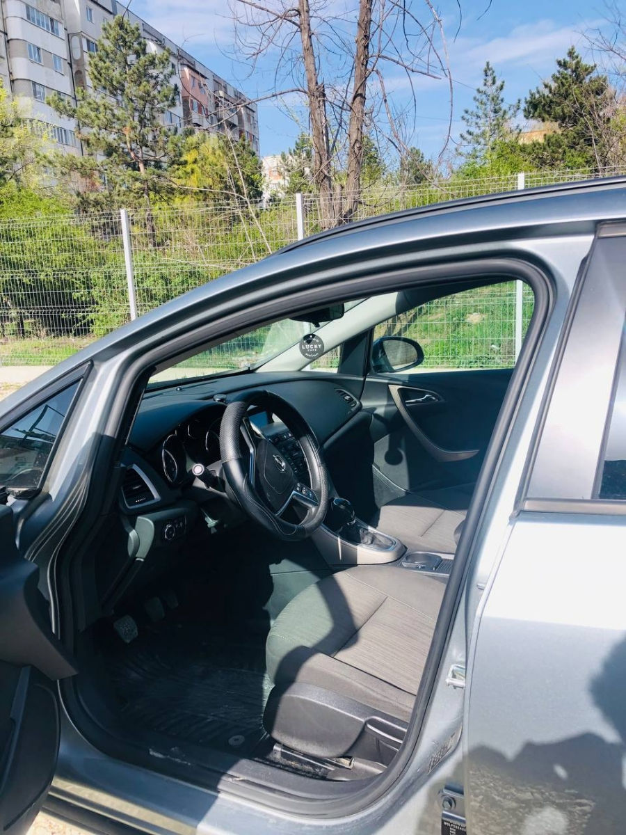 Opel Astra foto 7