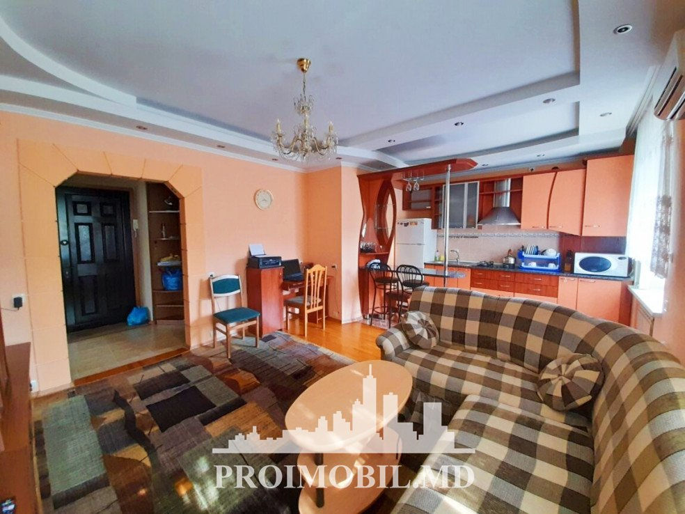 Apartament cu 2 camere, 56 m², Centru, Chișinău foto 2