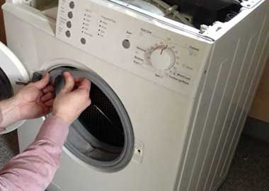 Reparatii profesioniste a masinilor de spalat la domiciliu фото 4