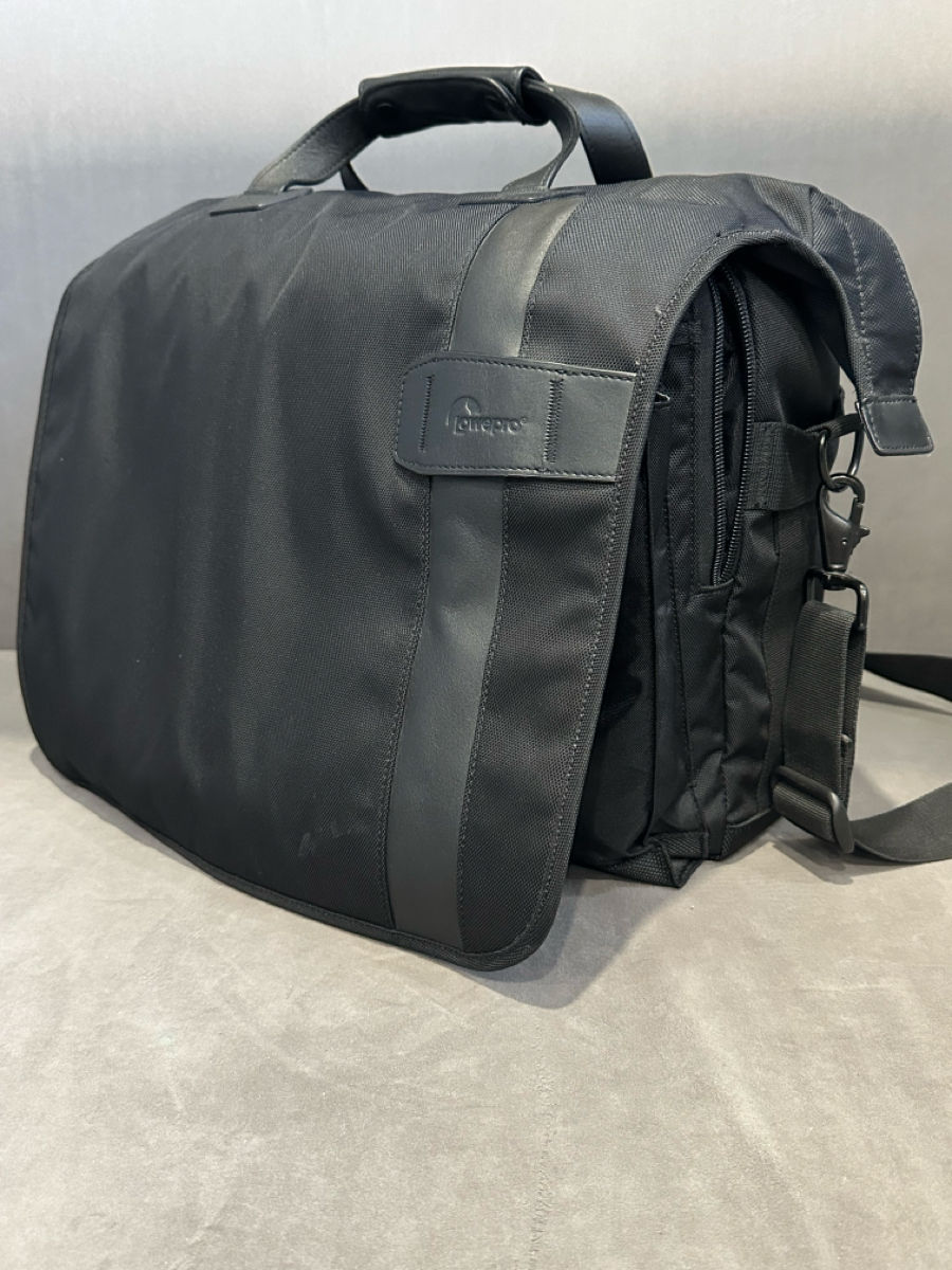 Lowepro Classified 200 AW Bălți foto 0