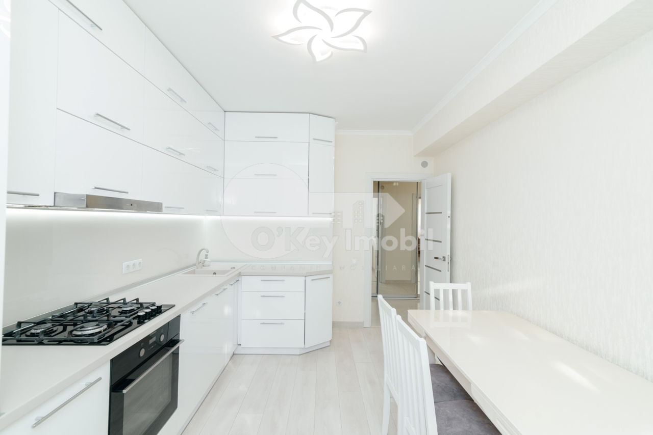 Apartament cu 2 camere, 82 m², Telecentru, Chișinău foto 1