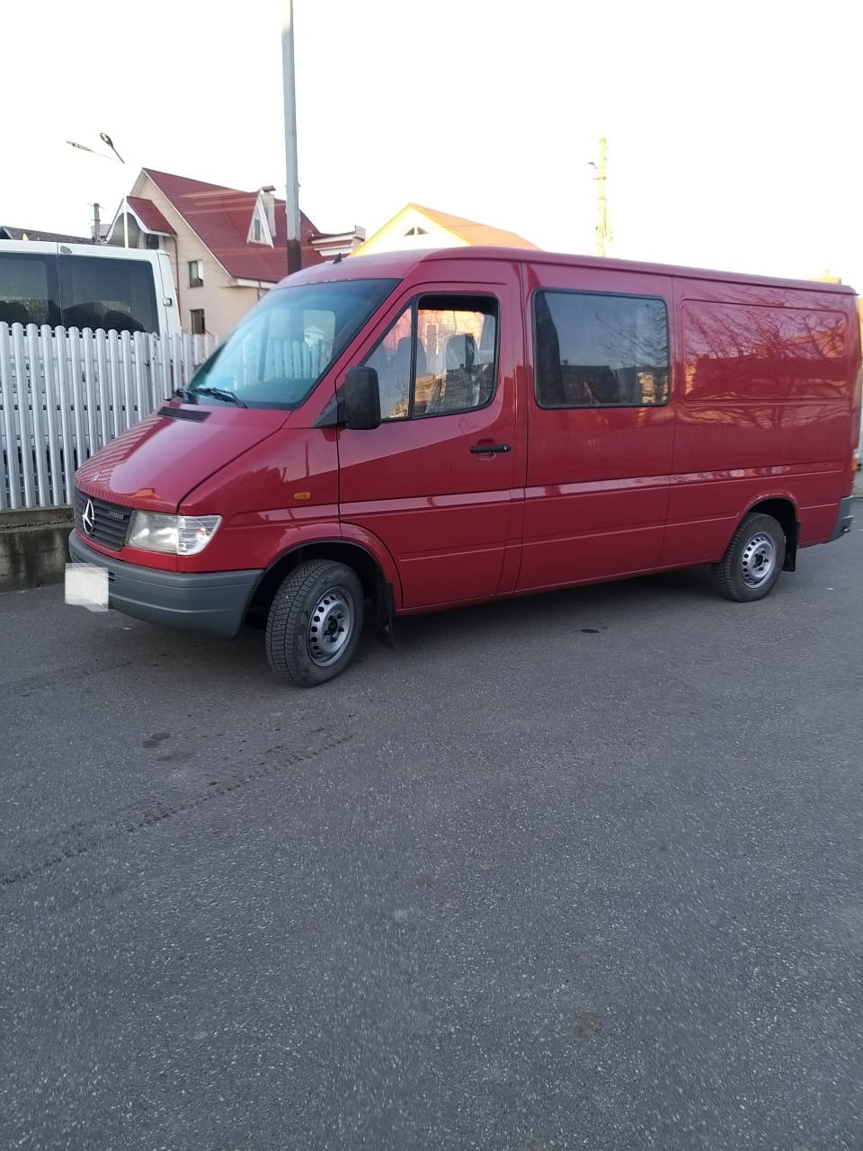Mercedes Sprinter 208D фото 0