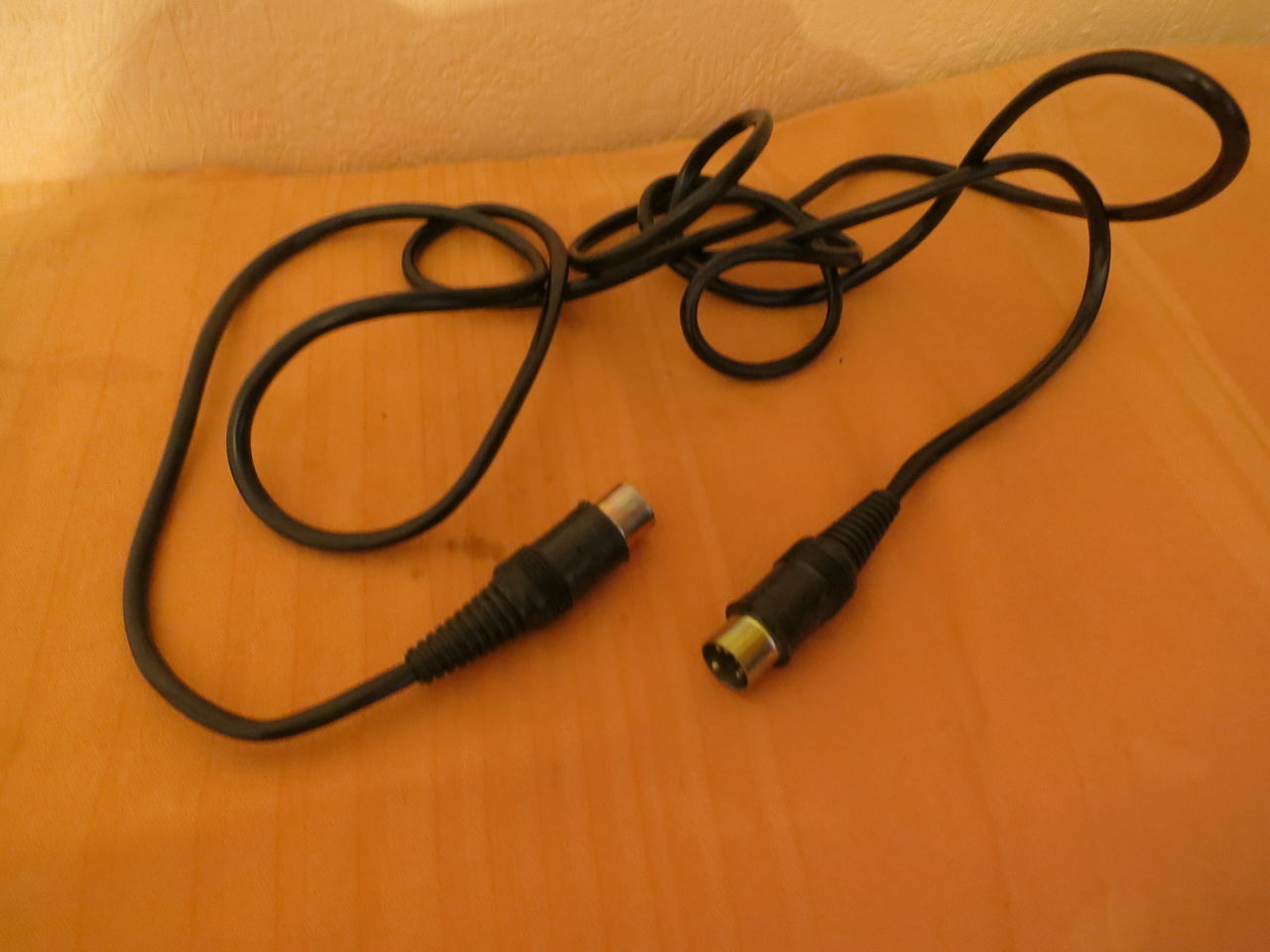 Синтезатор