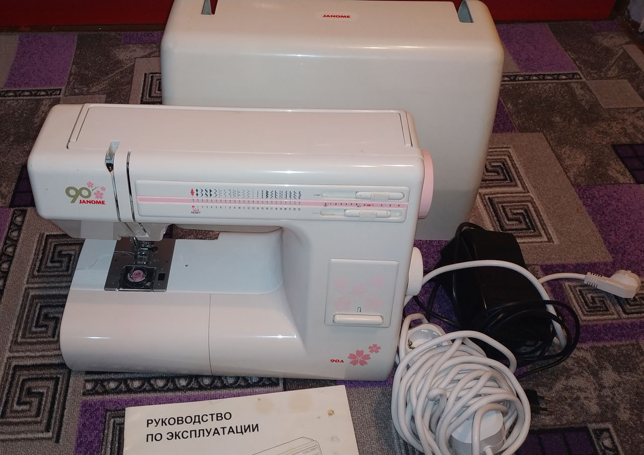 Шв. Машинка Janome 90a