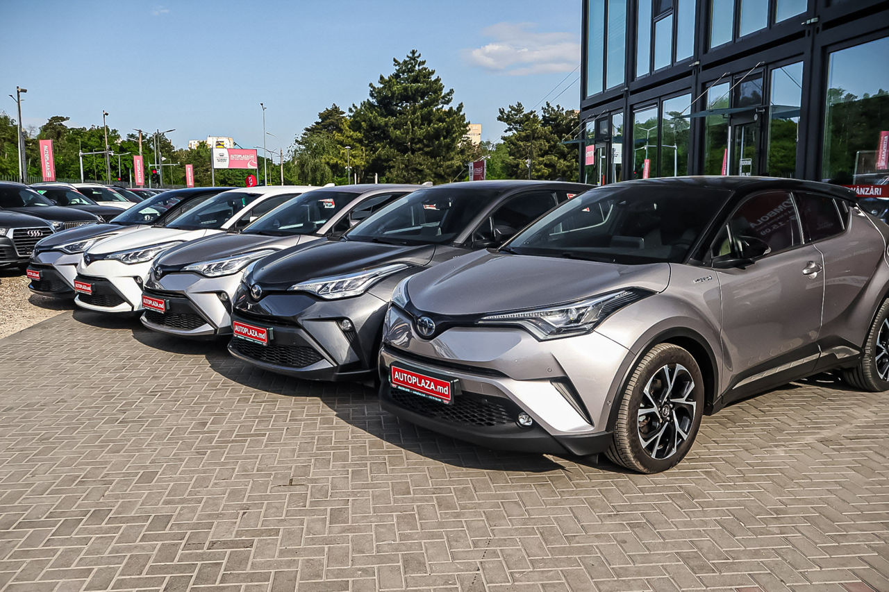 Toyota C-HR фото 6