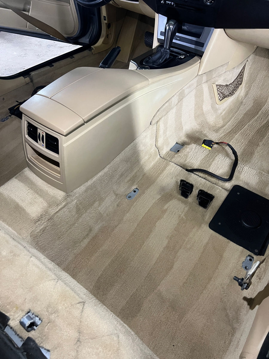 Детейлинг-химчистка,увлажнение кожи от TAV Detailing MD foto 2