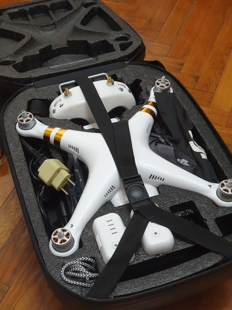 DJI Phantom 3 Professional 4K Ready To Fly!!! foto 0