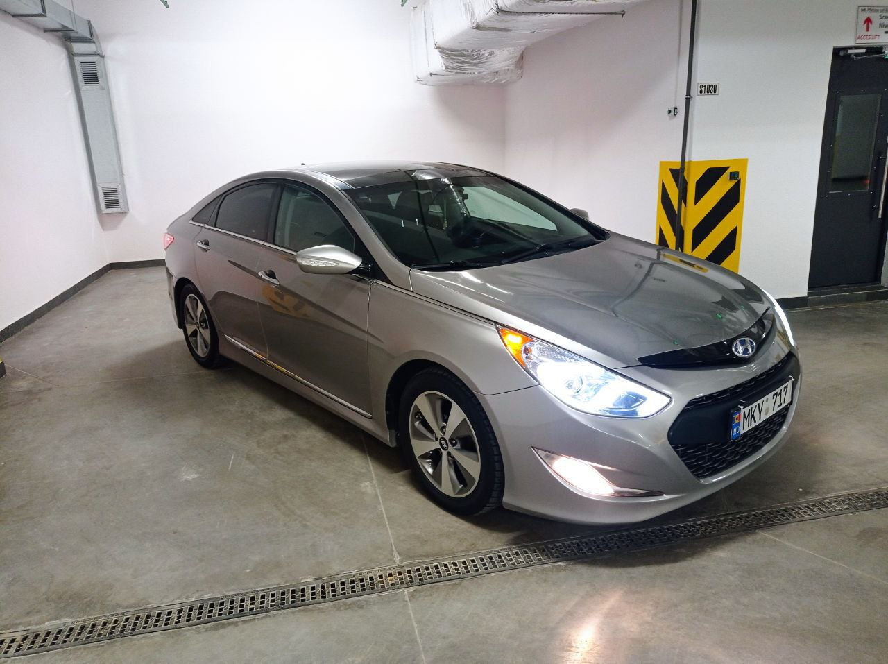 Hyundai Sonata фото 1