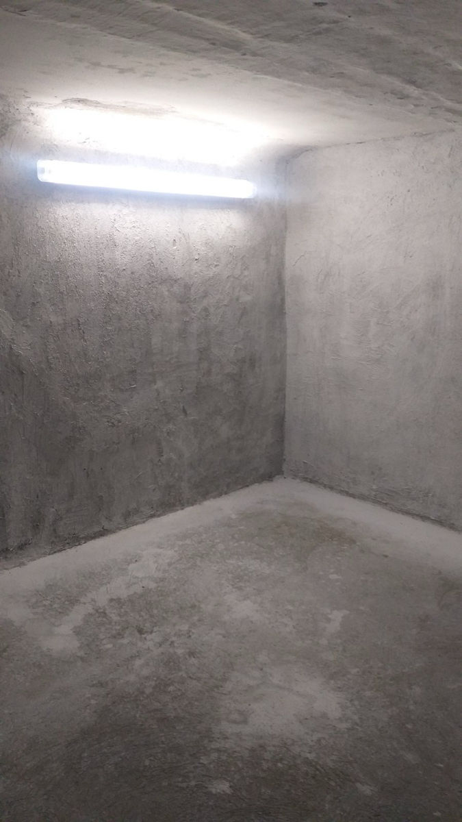 Se ofera spre chirie garaj in centeu (ciuflea) foto 5
