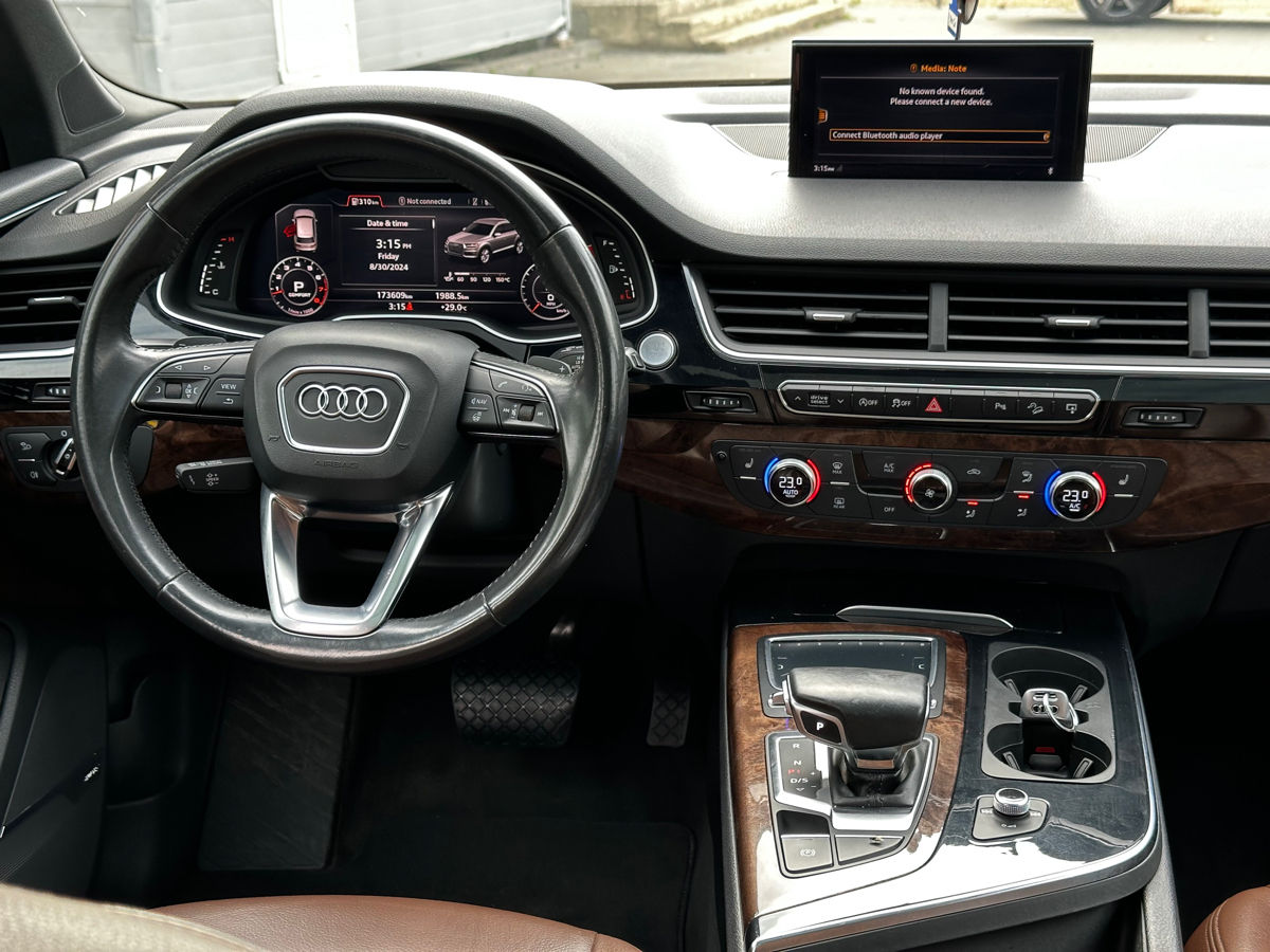 Audi Q7 foto 8