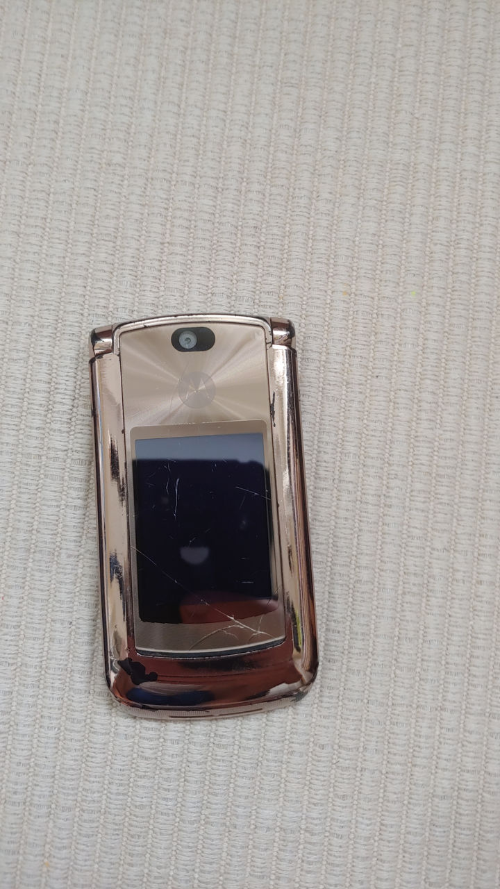 Motorola razr v8, v9 foto 2
