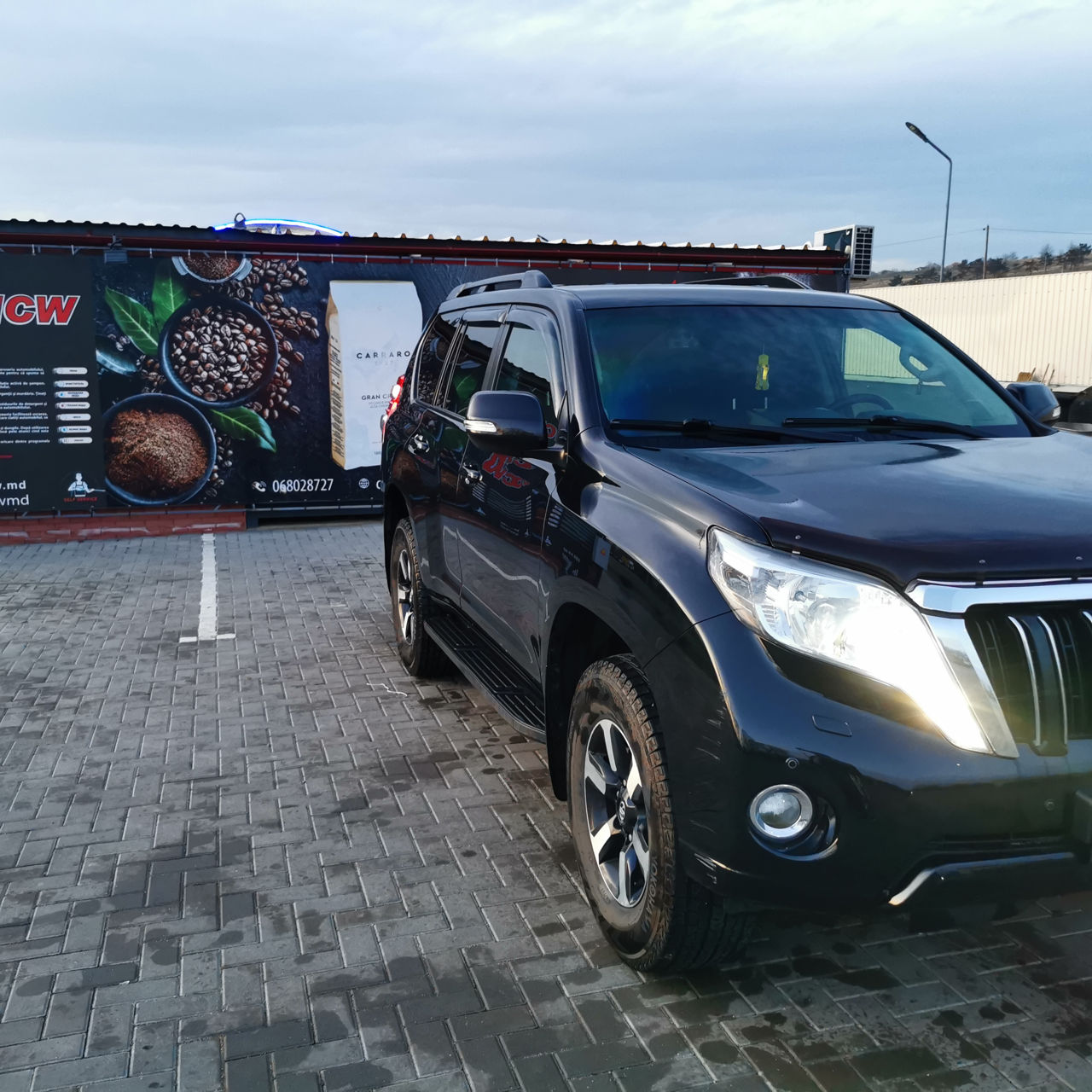 Toyota Land Cruiser Prado фото 8