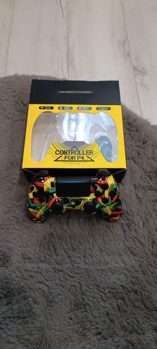 Playstation 4 фото 1