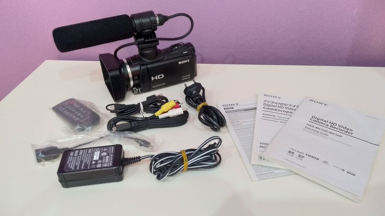 Sony HXR-MC50E фото 6