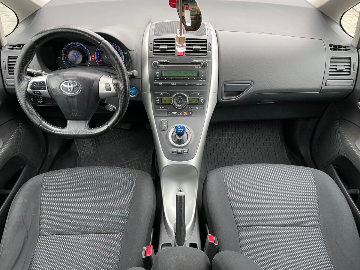 Toyota Auris foto 6