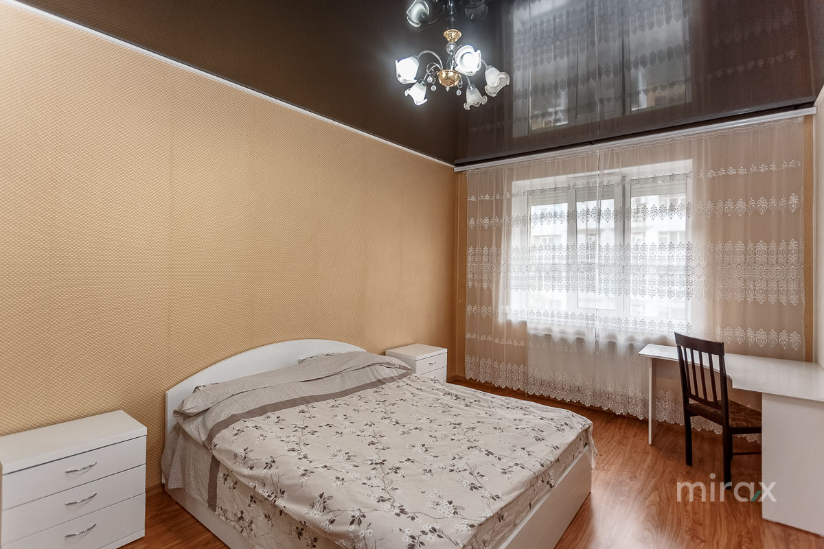 Apartament cu 4 camere, 130 m², Centru, Chișinău foto 9