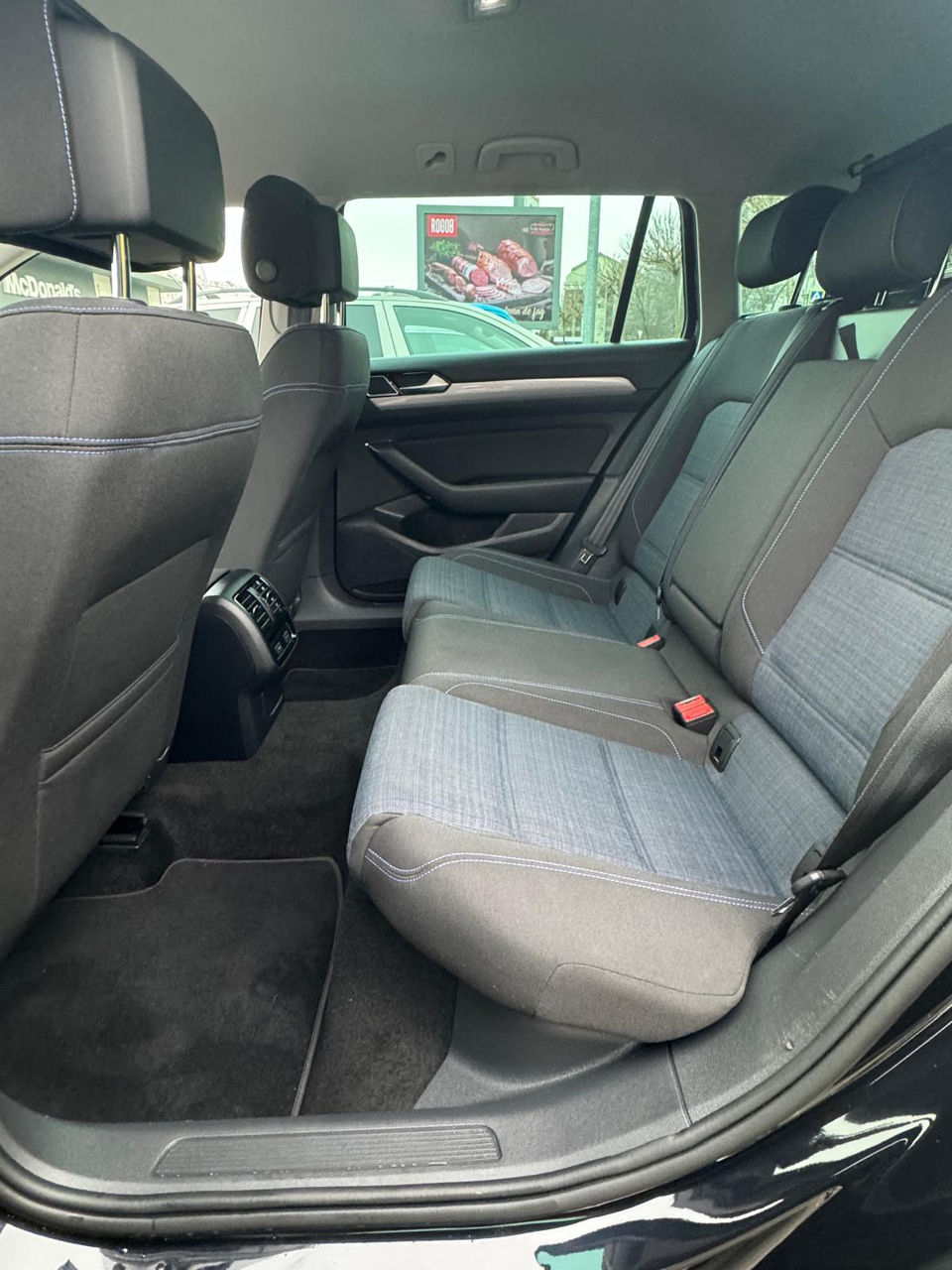Volkswagen Passat foto 8