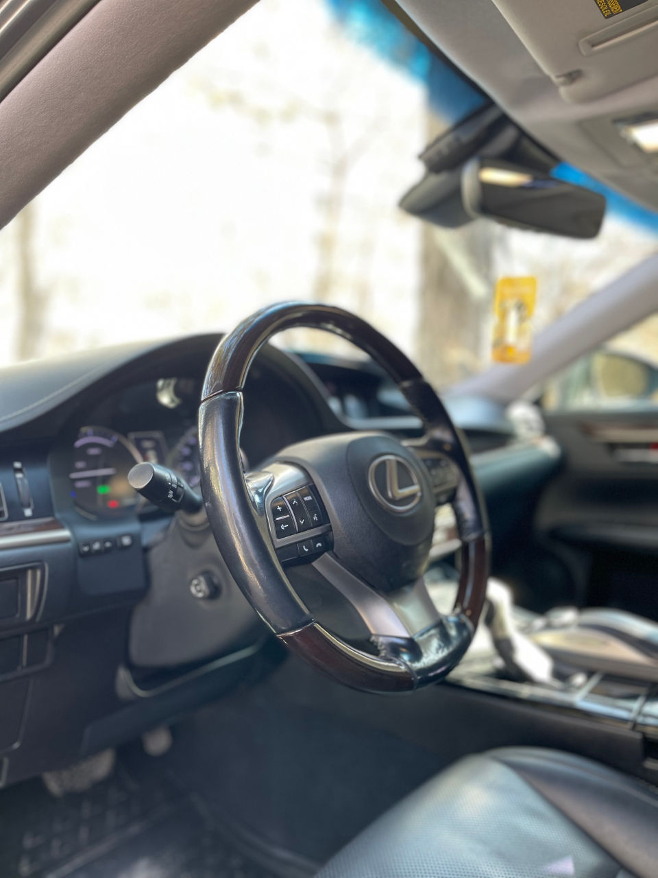 Lexus Es Series фото 15