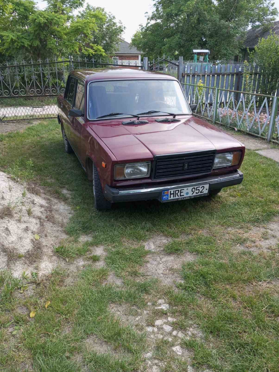 Lada / ВАЗ 2107 foto 0