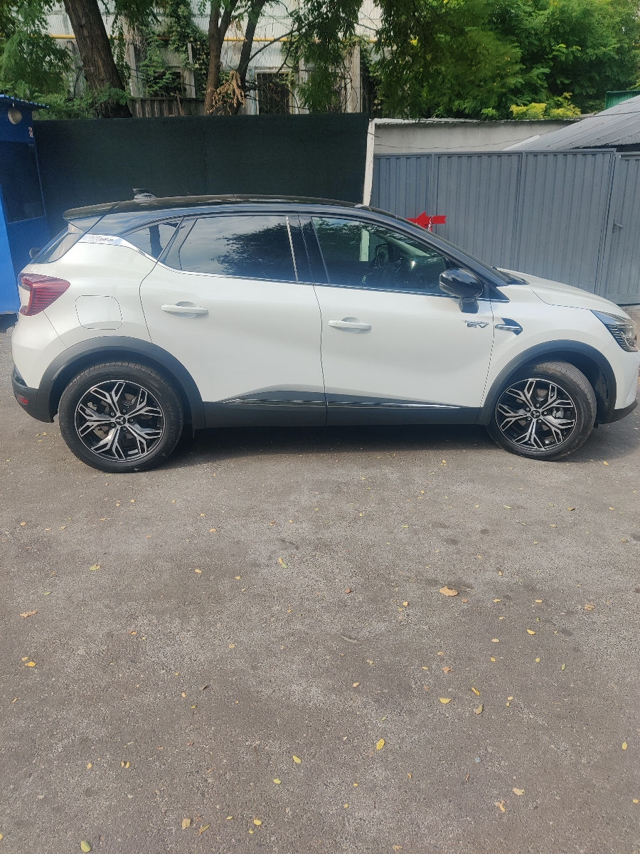 Renault Captur foto 2