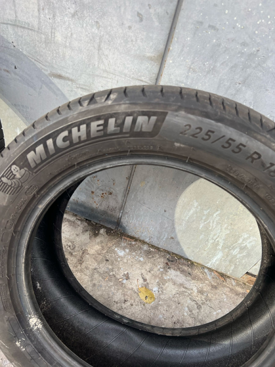 225/55R18 foto 1