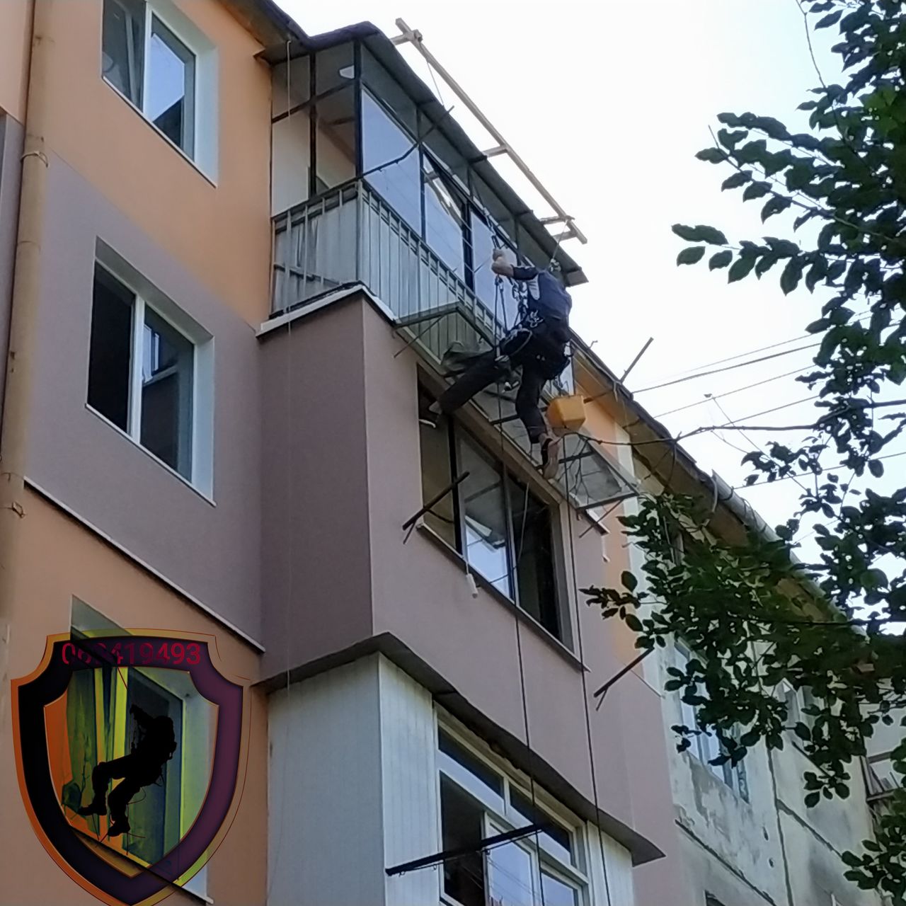 Aльпенисты.утепление фасадов.Termoizolarea Fatadelor, высотные работы фото 2