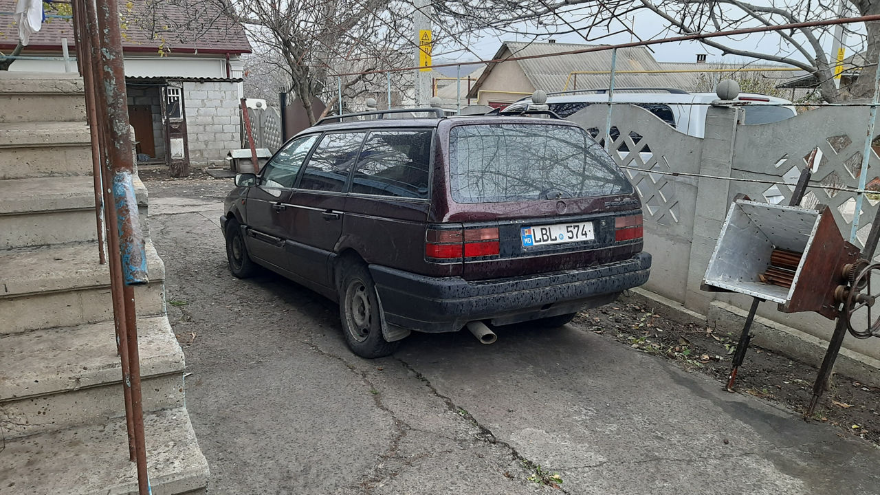 Volkswagen Passat foto 3