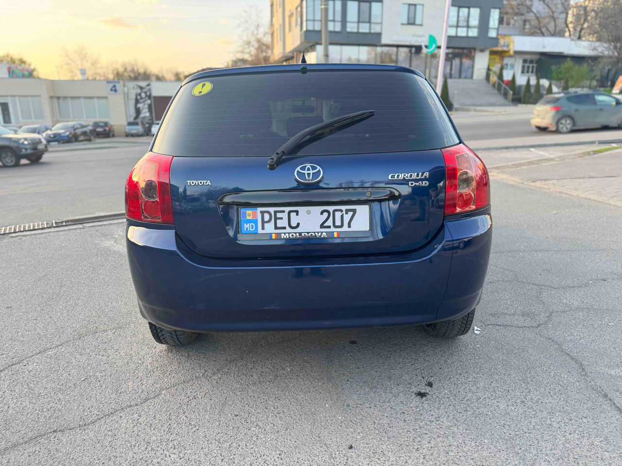 Toyota Corolla фото 3