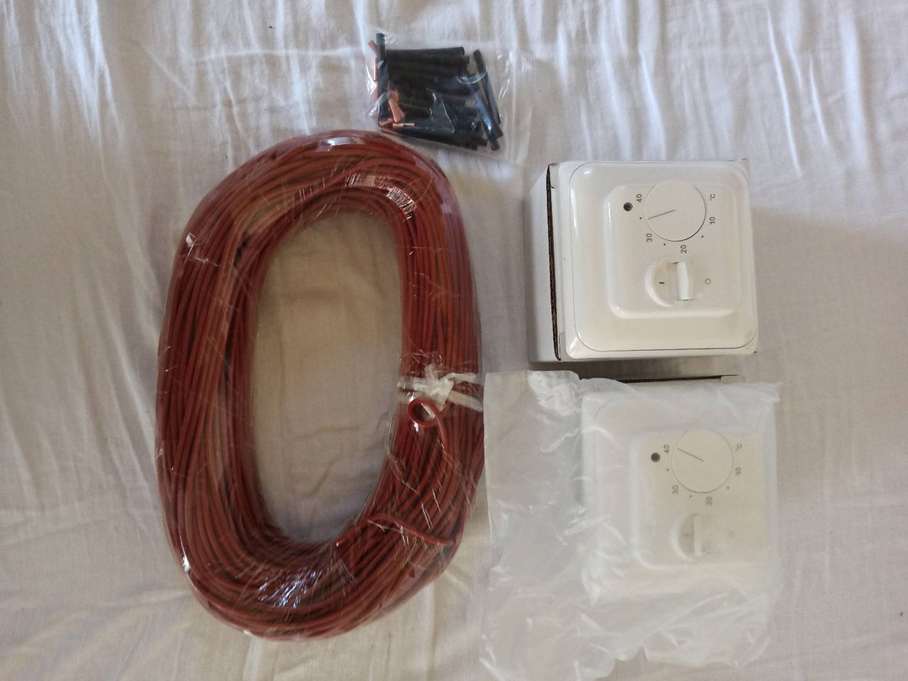 Греющий провод и датчика