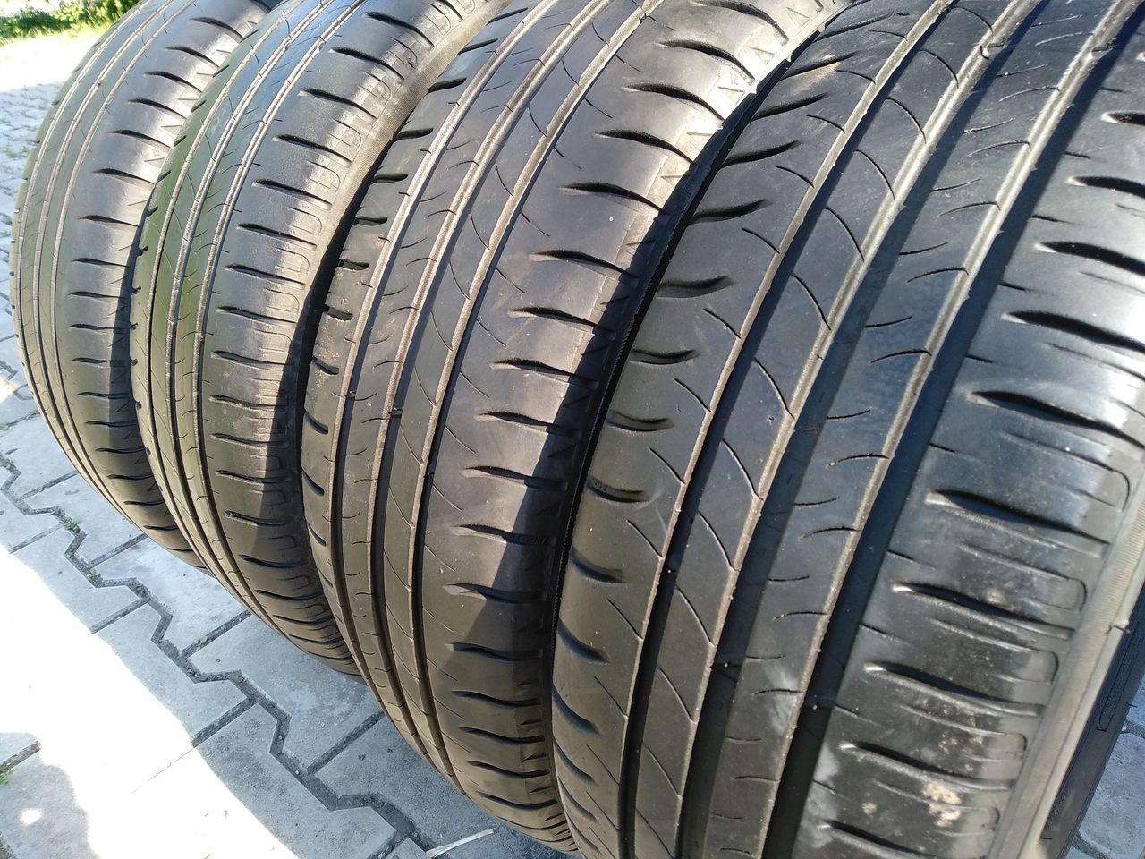 195/65 r15 Michelin Energy saver 2шт лето