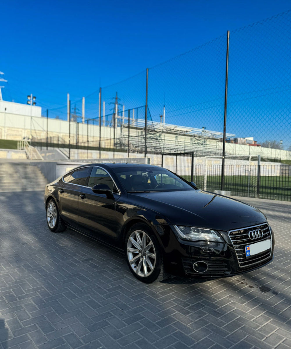 Audi A7 фото 0