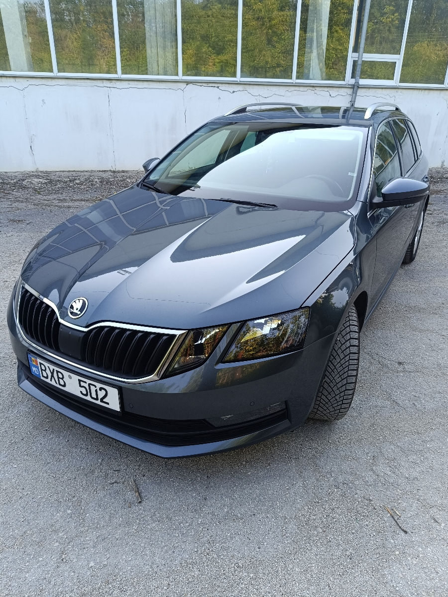 Skoda Octavia foto 0