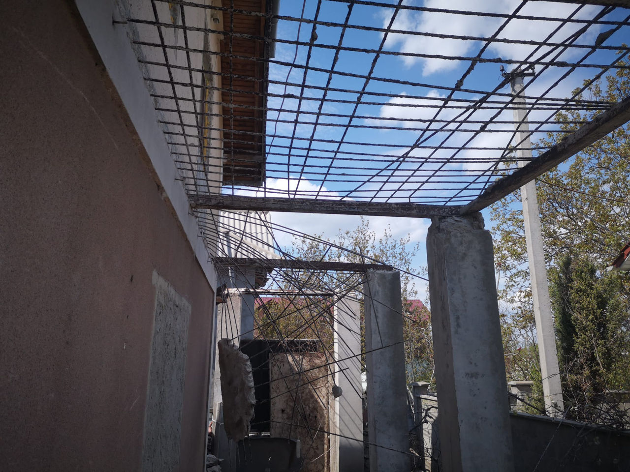 Taiere pereti, beton armat, asfalt  / demolari fundatii, plansee, pereti. foto 9