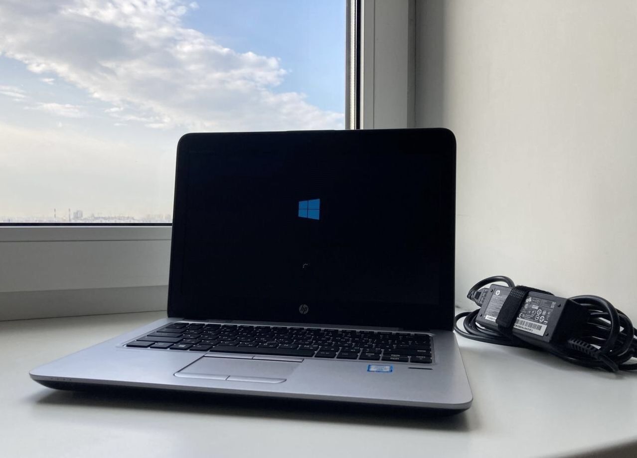 1,28кг Ноутбук HP 820 G3 Intel Core I7-6600U 16GB 128GB SSD