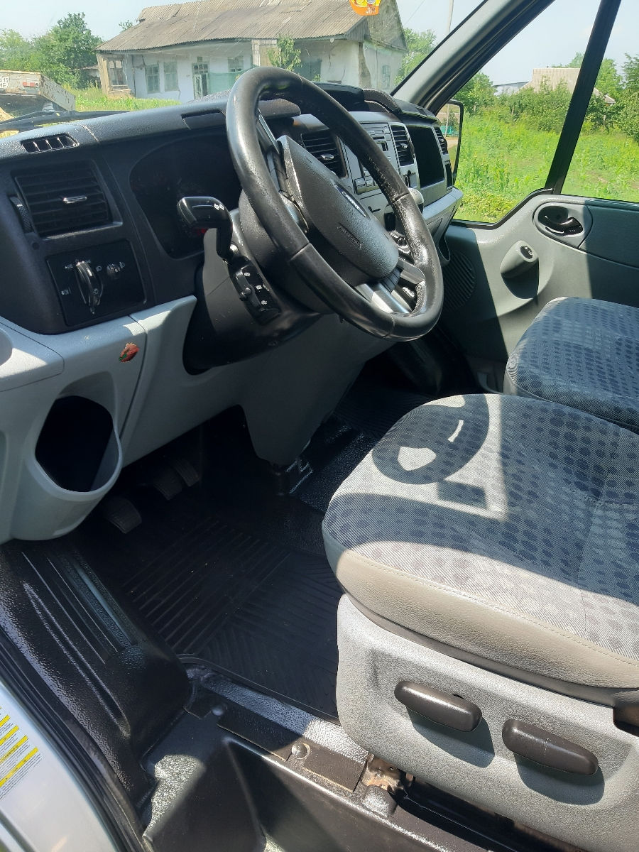 Ford Transit фото 3