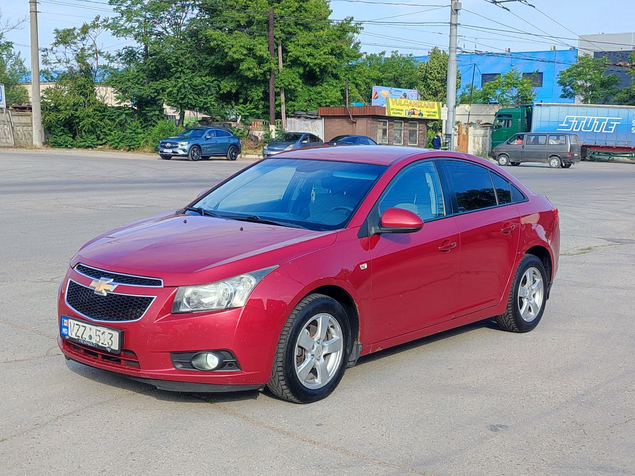 Chevrolet Cruze фото 0
