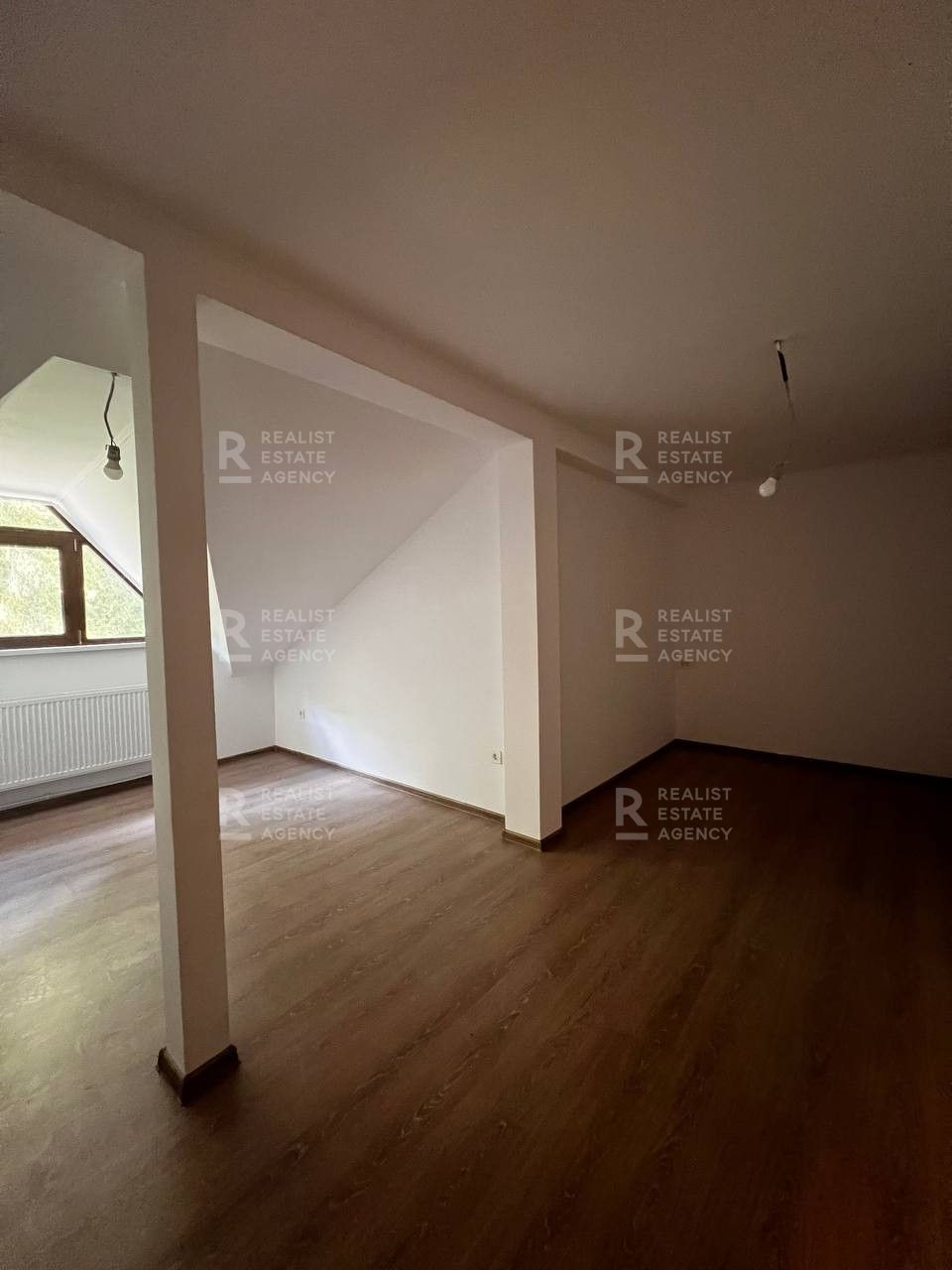 Apartament, 3 camere, Predeal, județul Brașov foto 5