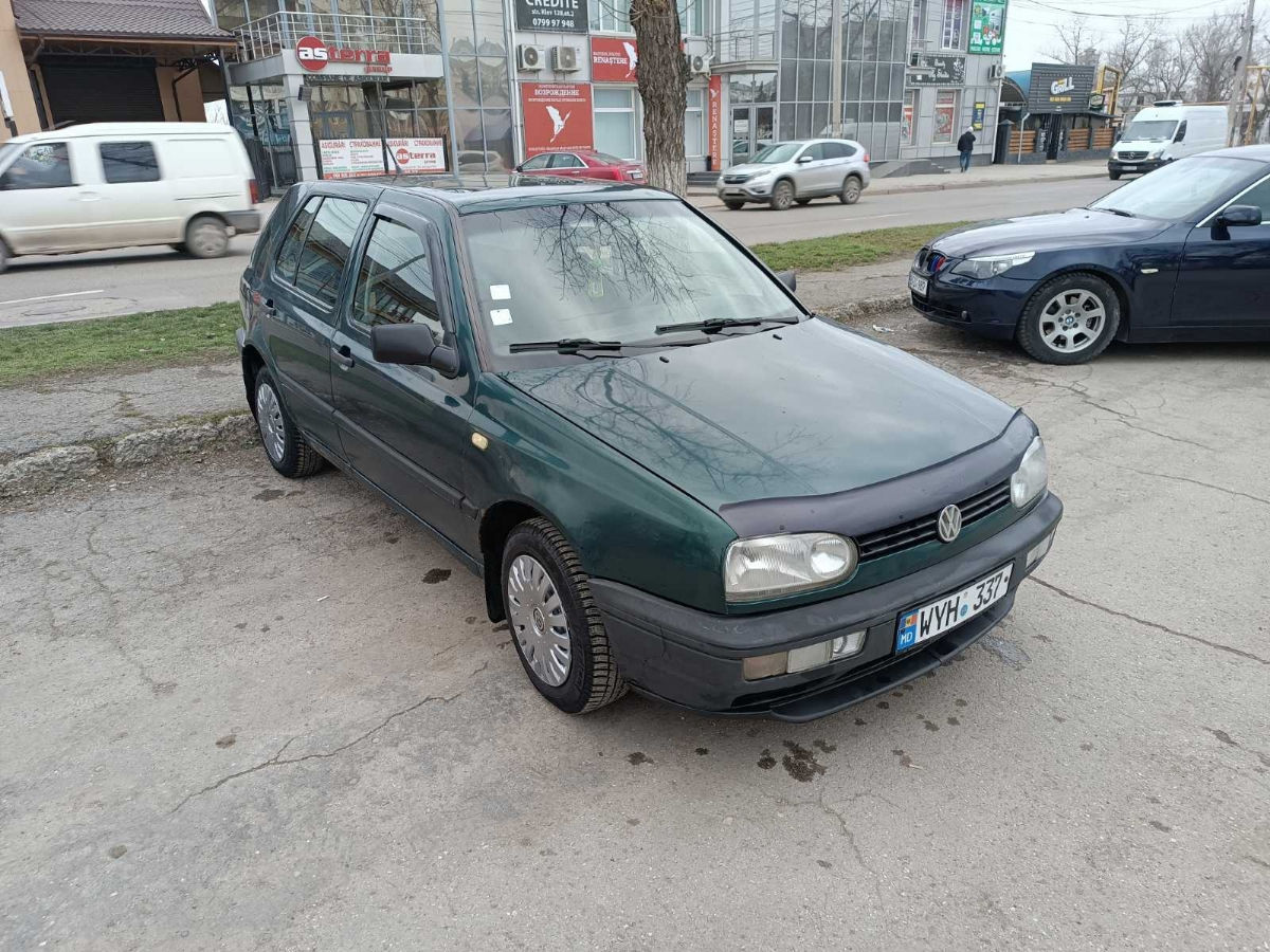 Volkswagen Golf foto 0