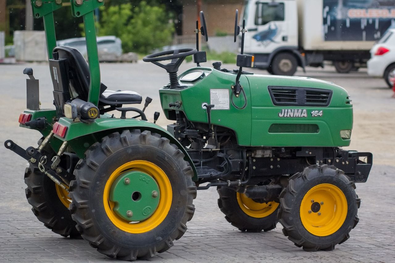 Nou tractoare agricole de model jinma 244 foto 7