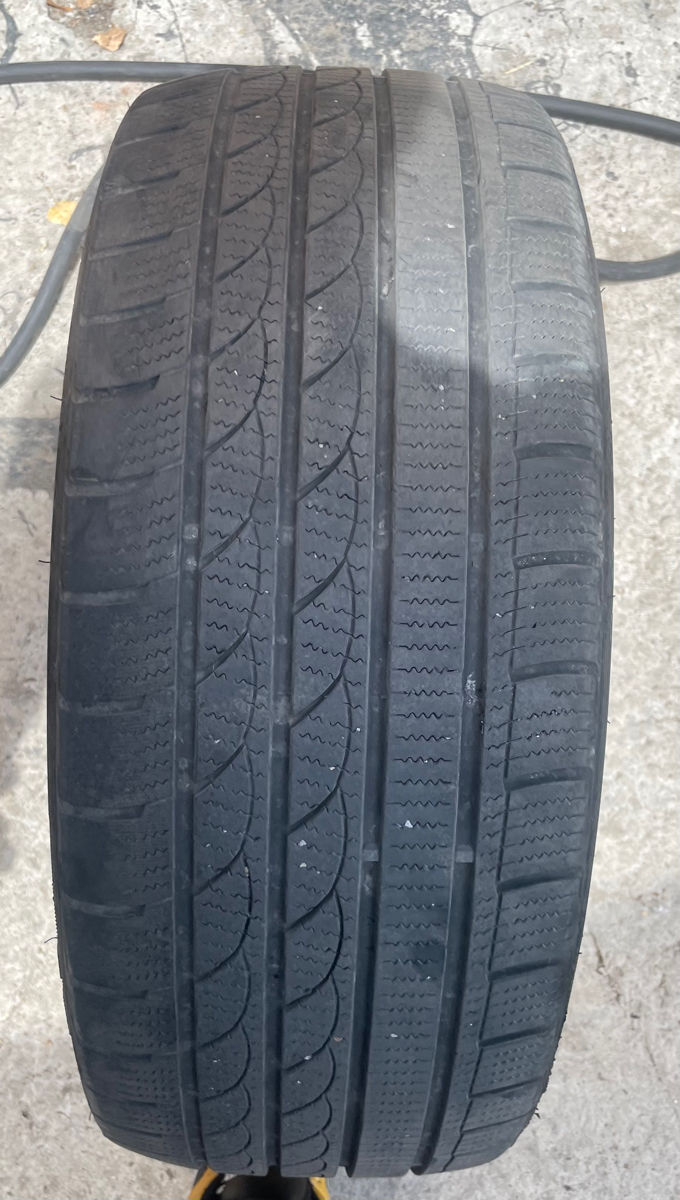 Imperial ice plus 225/45 R18 foto 0