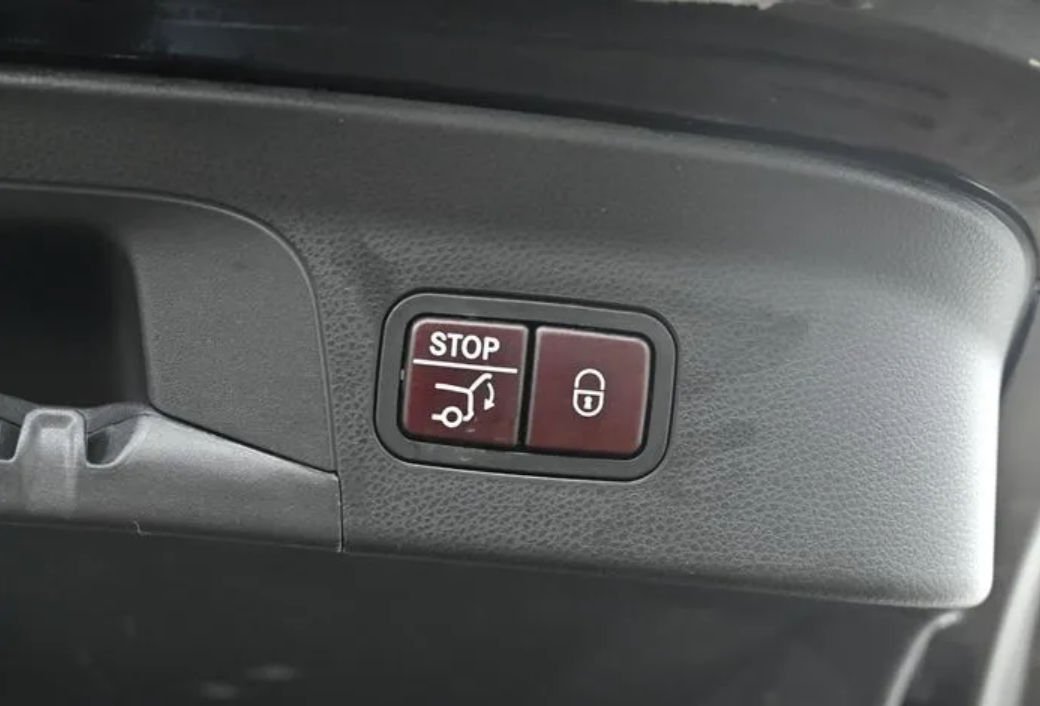 Mercedes GLC Coupe foto 11
