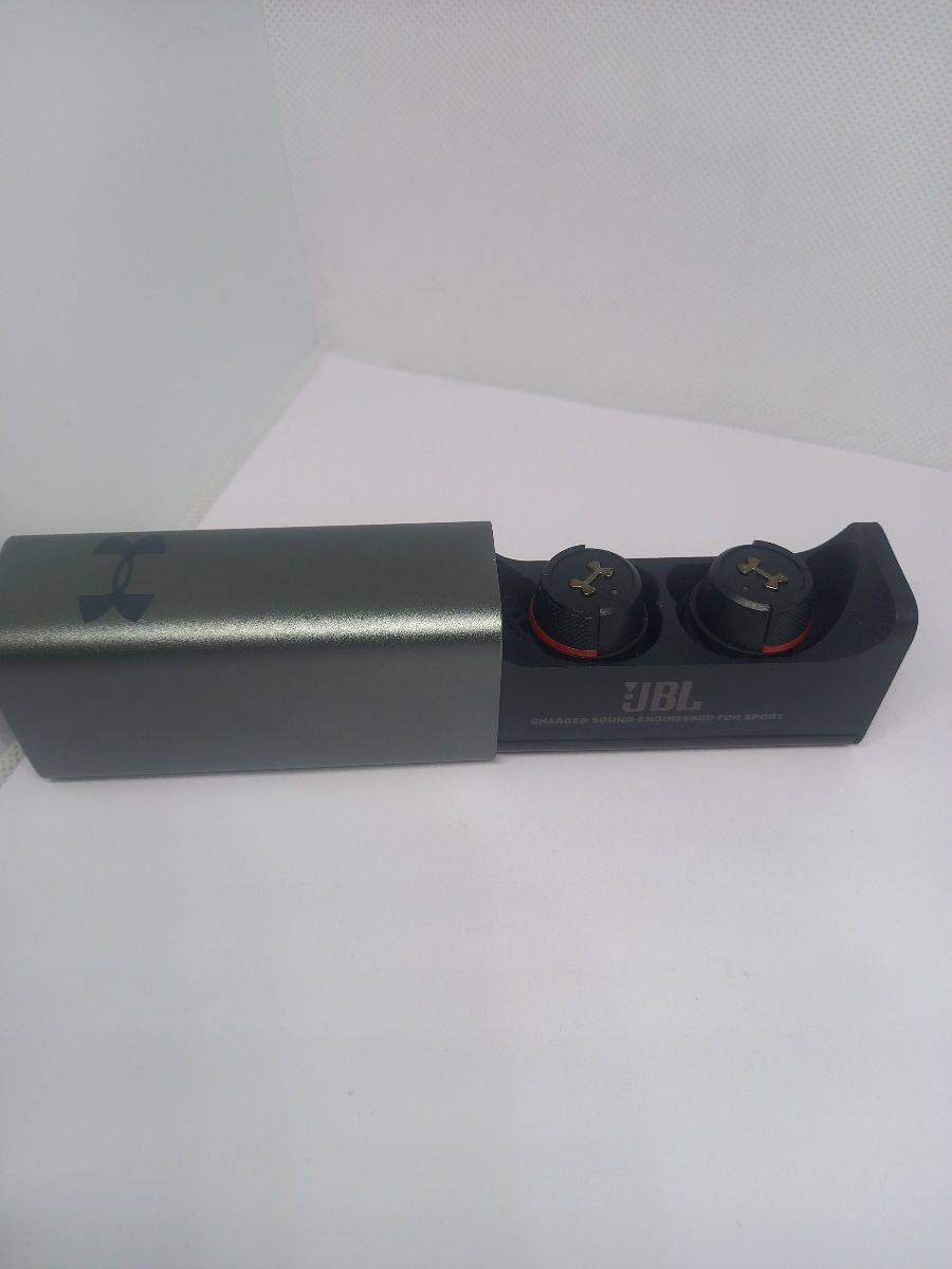 Casti JBL Under Armour True Wireless Flash 2090 lei foto 0