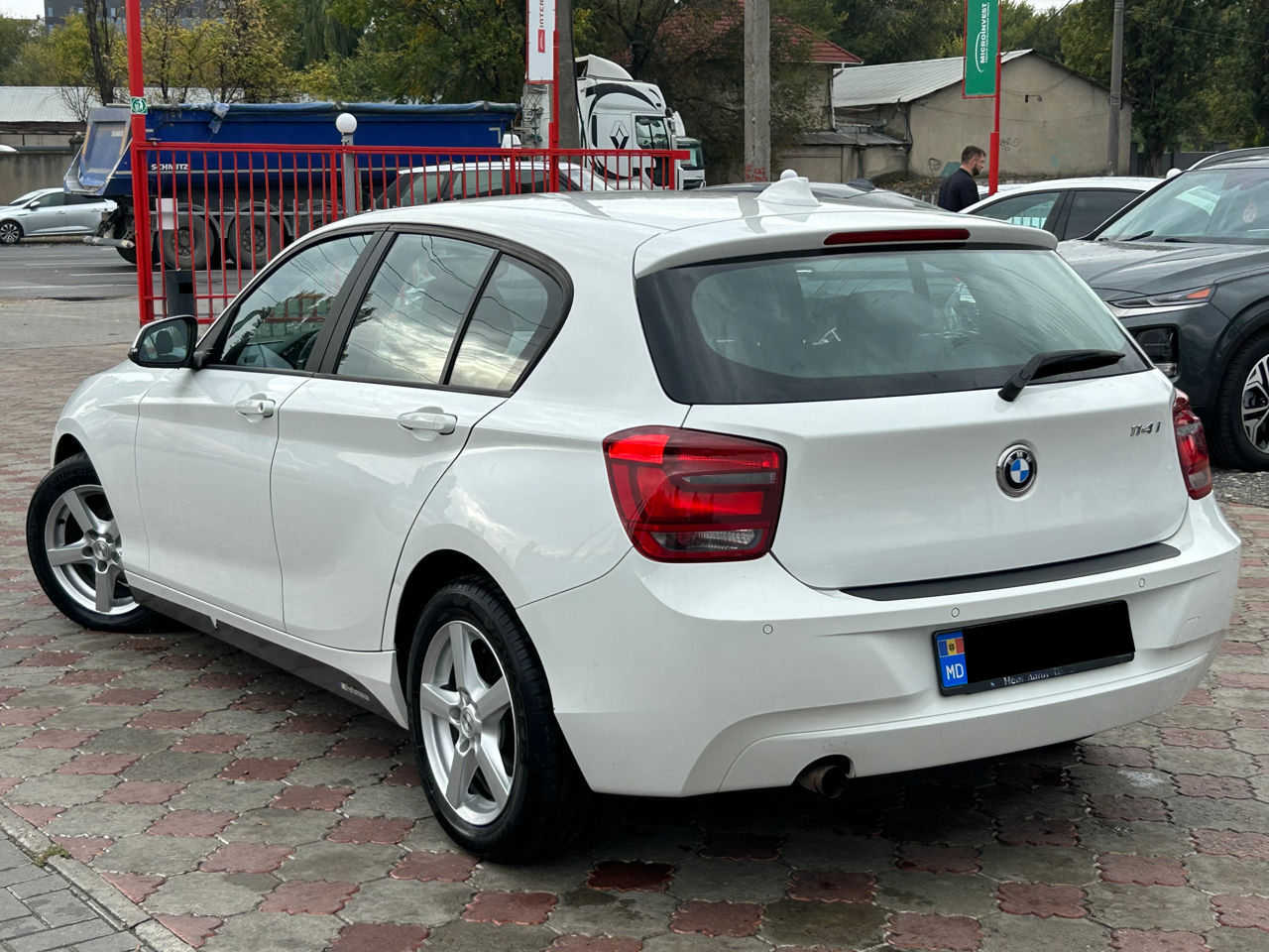 BMW 1 Series foto 2