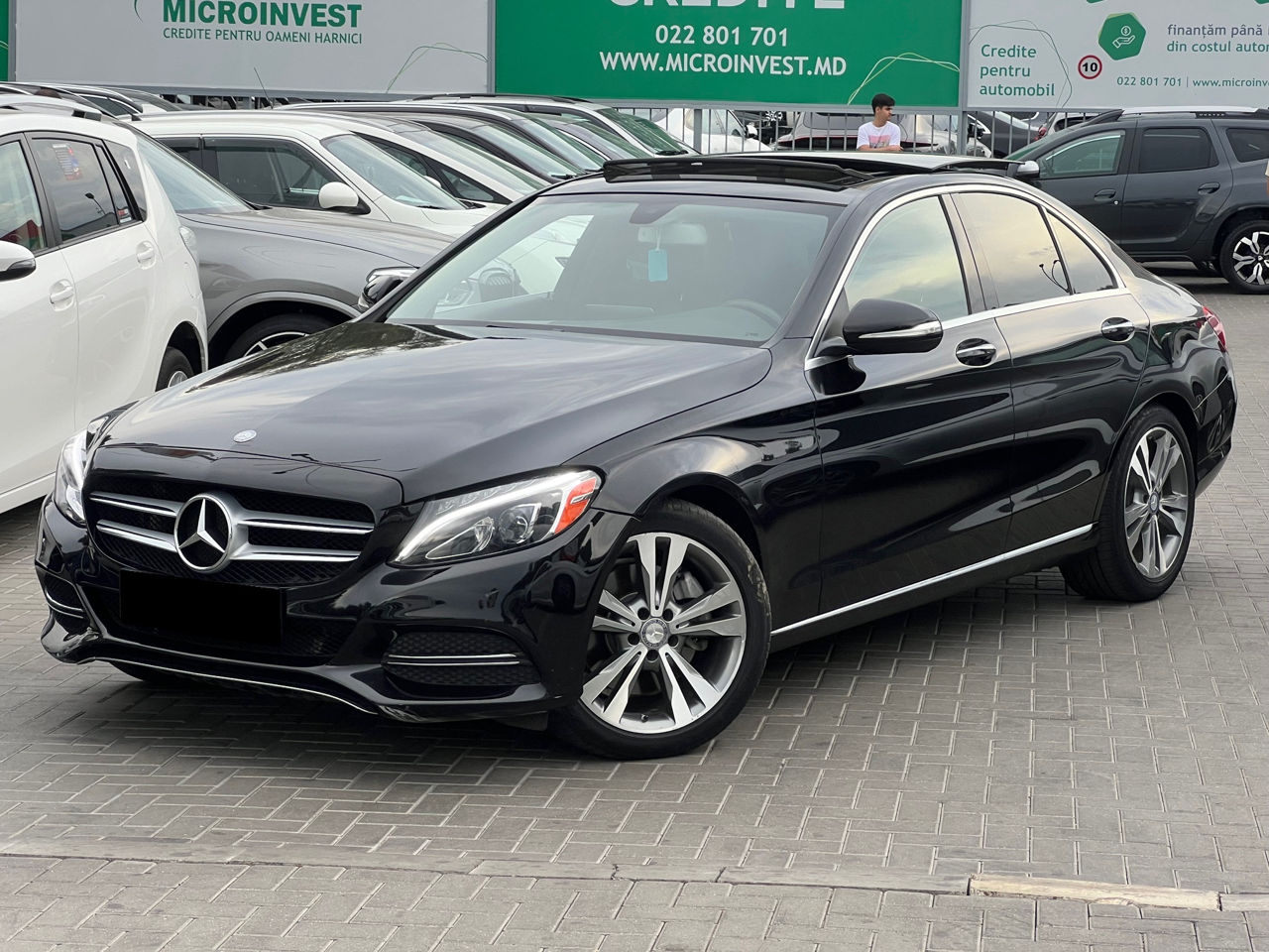 Mercedes C-Class foto 0